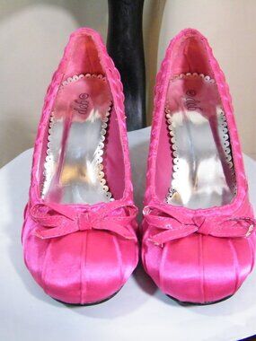 Deb High heels Color: pink Sz. 6 women